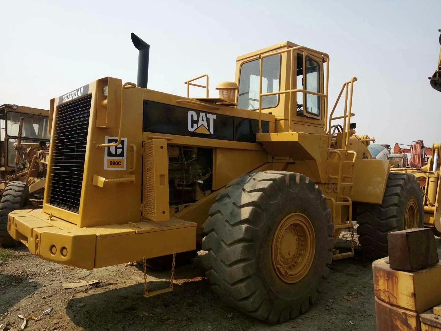 Caterpillar 980C CAT Wheel Loader Kapasitas Ember 4cbm Dengan 4 Gerak Maju